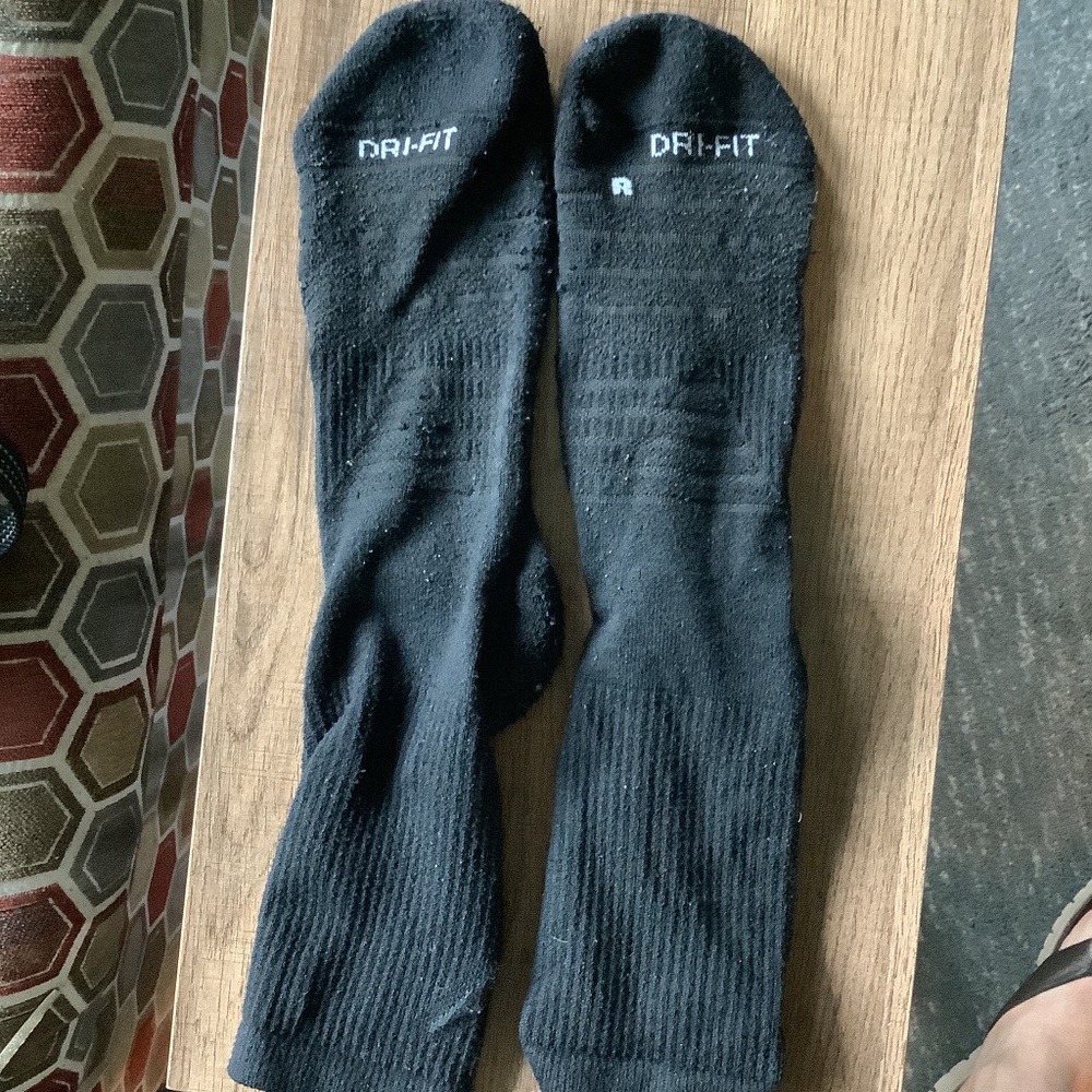 Nike drifit athletic socks